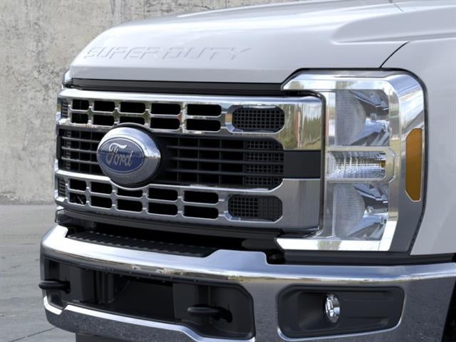 2026 Ford Super Duty F-350 DRW XLT