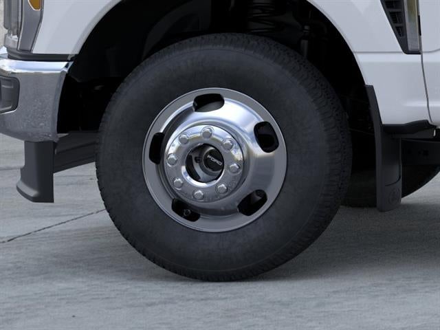 2026 Ford Super Duty F-350 DRW XLT