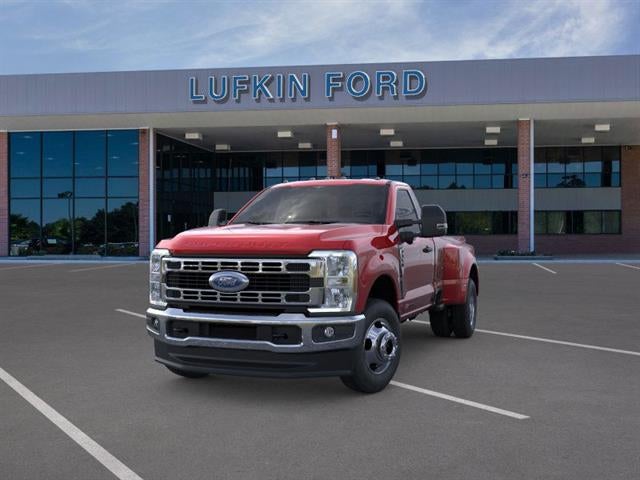 2026 Ford Super Duty F-350 DRW XLT