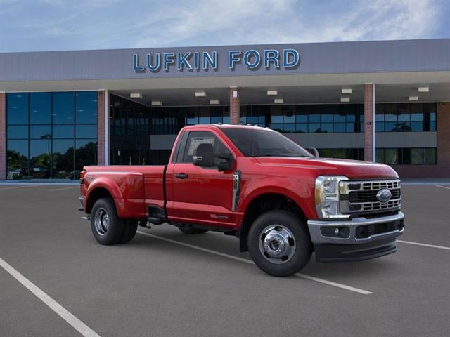 2026 Ford Super Duty F-350 DRW XLT