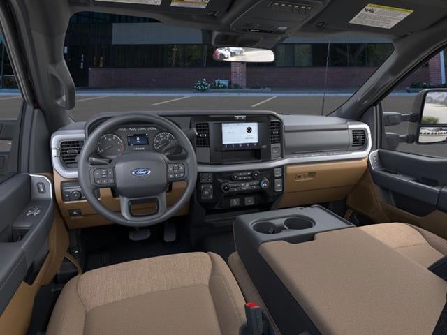 2026 Ford Super Duty F-350 DRW XLT