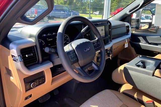 2027 Ford Super Duty F-350 DRW XLT