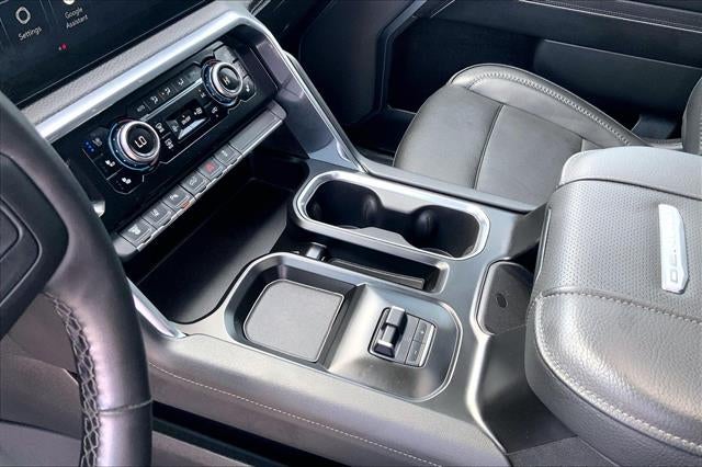 2024 GMC Sierra 3500HD Denali