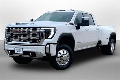 2025 GMC Sierra 3500HD Denali