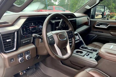 2025 GMC Sierra 3500HD Denali