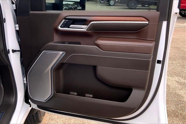 2025 GMC Sierra 3500HD Denali