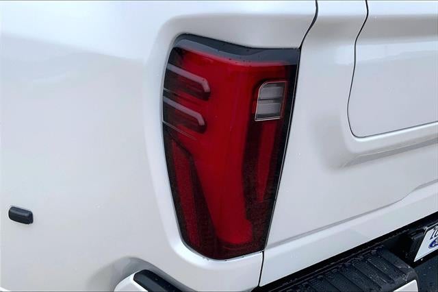 2025 GMC Sierra 3500HD Denali