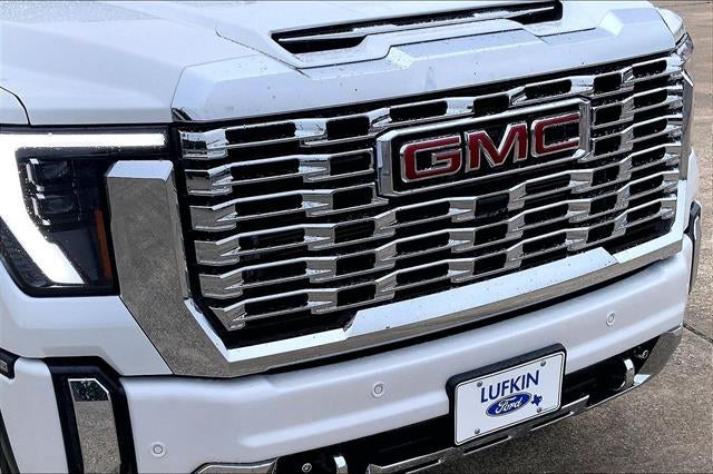 2025 GMC Sierra 3500HD Denali