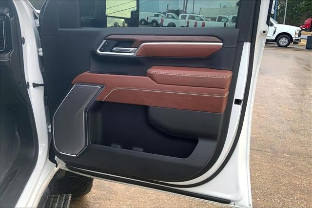 2025 GMC Sierra 2500HD Denali Ultimate