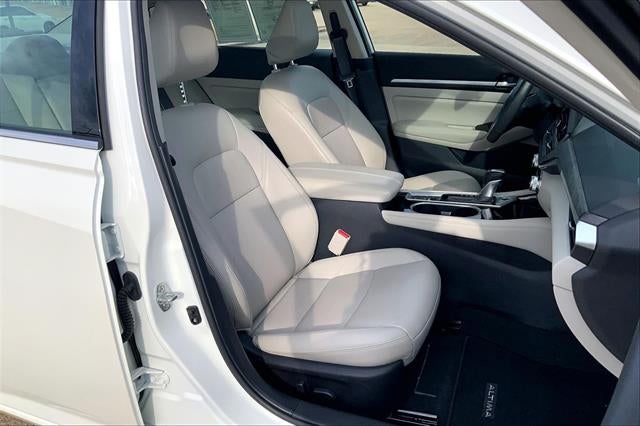 2025 Nissan Altima 2.5 SL