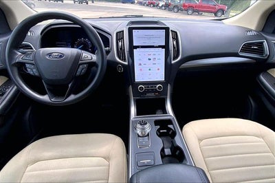 2023 Ford Edge SE