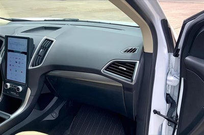 2023 Ford Edge SE