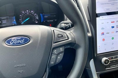 2023 Ford Edge SE
