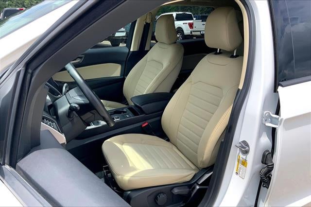 2023 Ford Edge SE