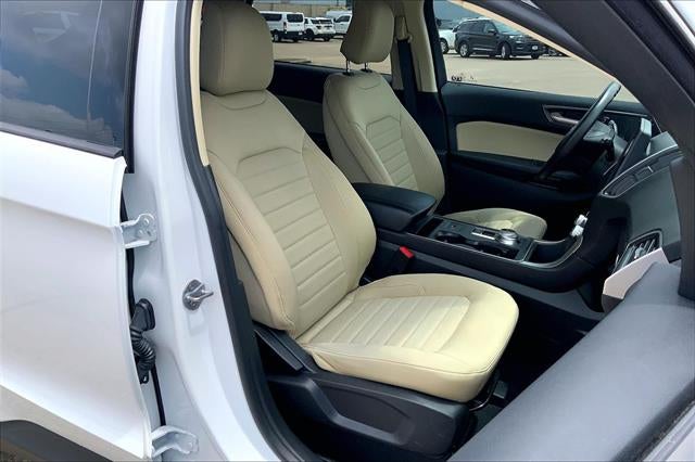 2023 Ford Edge SE