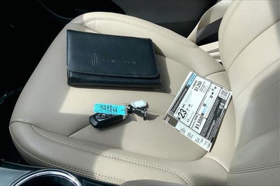 2022 Lincoln Nautilus Standard