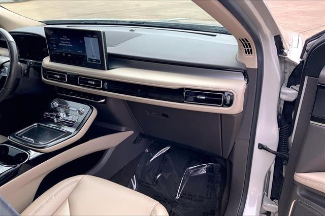 2022 Lincoln Nautilus Standard