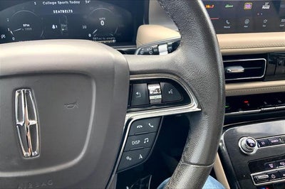 2022 Lincoln Nautilus Standard