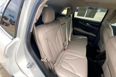 2022 Lincoln Nautilus Standard