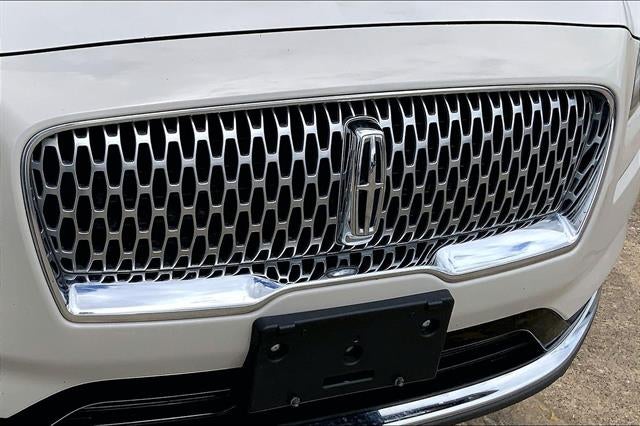2022 Lincoln Nautilus Standard