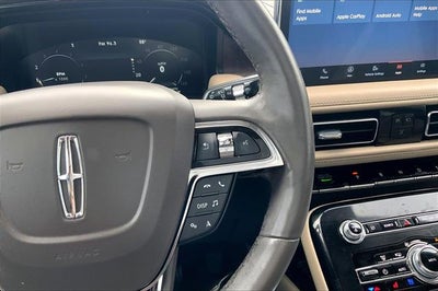 2022 Lincoln Nautilus Reserve