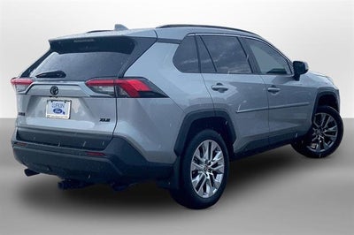2024 Toyota RAV4 XLE Premium