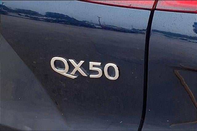 2021 INFINITI QX50 Essential