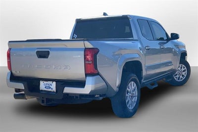 2025 Toyota Tacoma 4WD SR5
