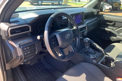 2025 Toyota Tacoma 4WD SR5