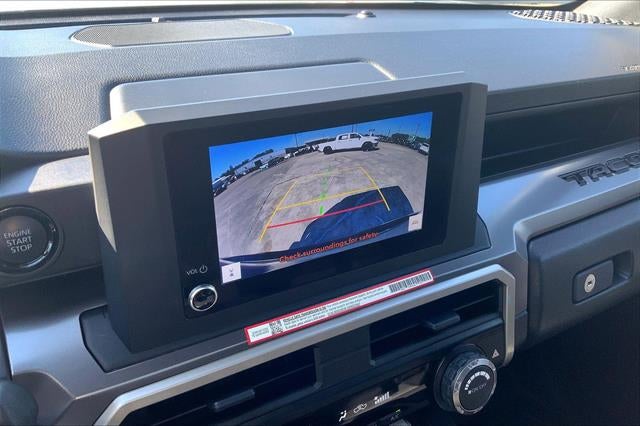2025 Toyota Tacoma 4WD SR5