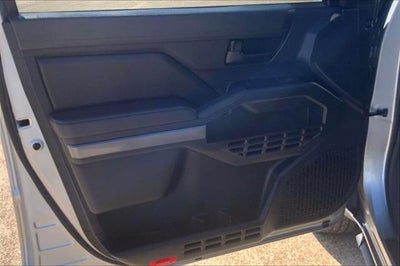 2025 Toyota Tacoma 4WD SR5