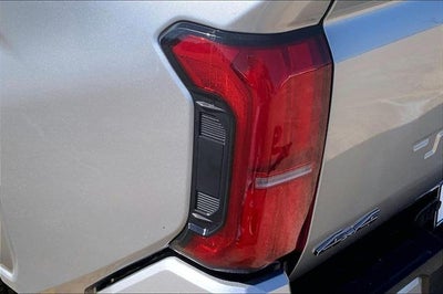 2025 Toyota Tacoma 4WD SR5
