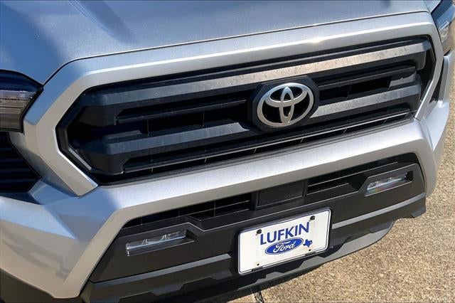 2025 Toyota Tacoma 4WD SR5
