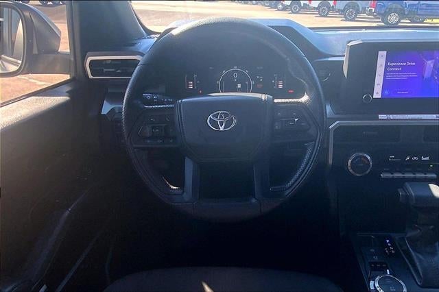2025 Toyota Tacoma 4WD SR5