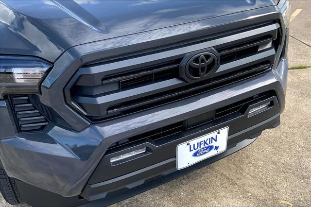2025 Toyota Tacoma 4WD SR5