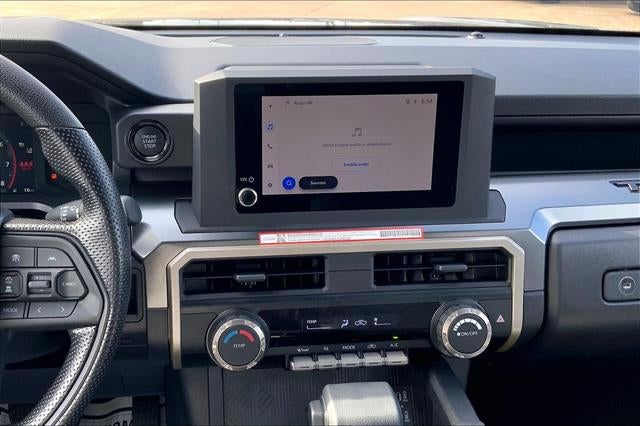 2025 Toyota Tacoma 4WD SR5