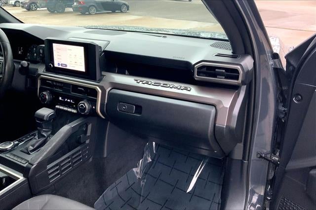 2024 Toyota Tacoma 4WD SR5