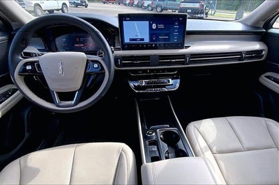2025 Lincoln Corsair Premiere
