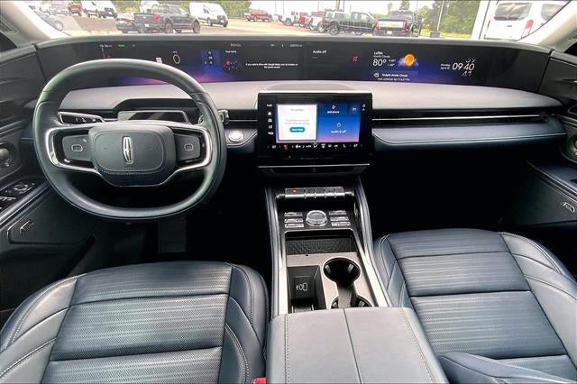 2025 Lincoln Nautilus Reserve