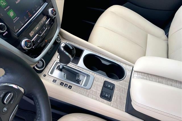 2022 Nissan Murano SL