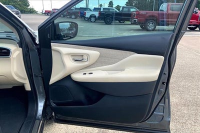 2022 Nissan Murano SL
