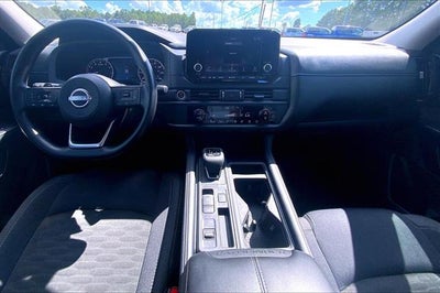 2024 Nissan Pathfinder S