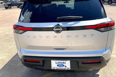 2024 Nissan Pathfinder S