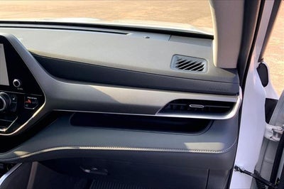 2025 Toyota Highlander XLE Nightshade