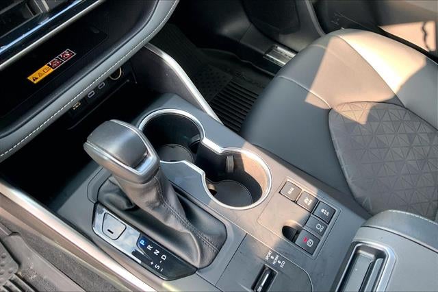 2025 Toyota Highlander XLE Nightshade