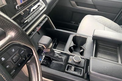 2023 Toyota Tundra 4WD SR5