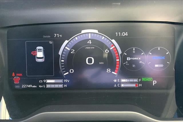 2024 Toyota Sequoia SR5