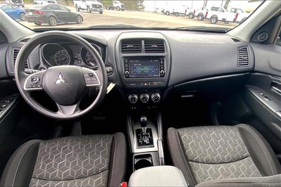 2025 Mitsubishi Outlander Sport S