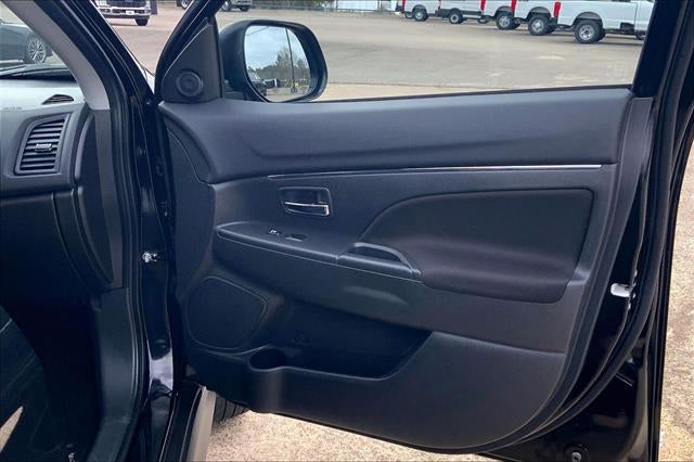 2025 Mitsubishi Outlander Sport S