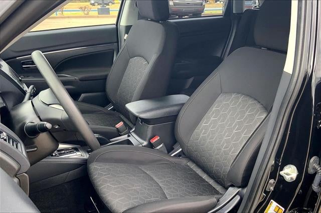 2025 Mitsubishi Outlander Sport S